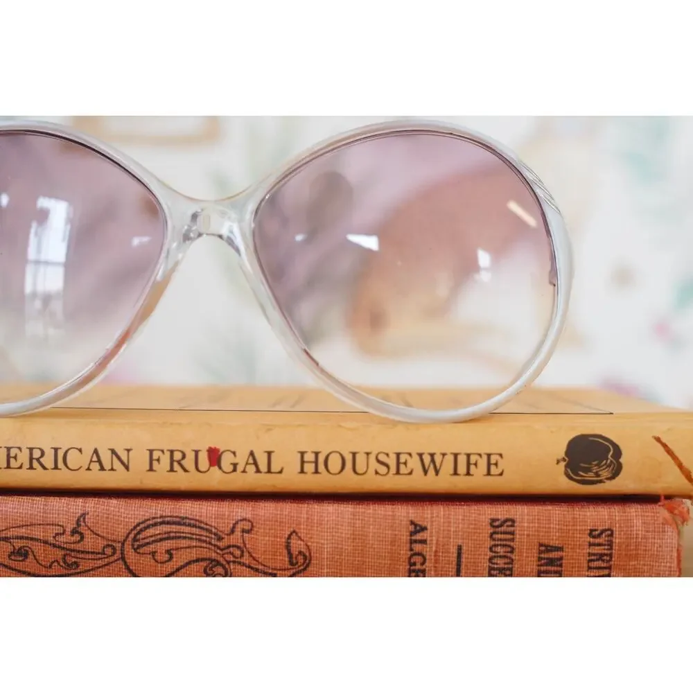 1970s Foster Grant Sunglasses USA Coastal Grandma Retro Boho Hippie